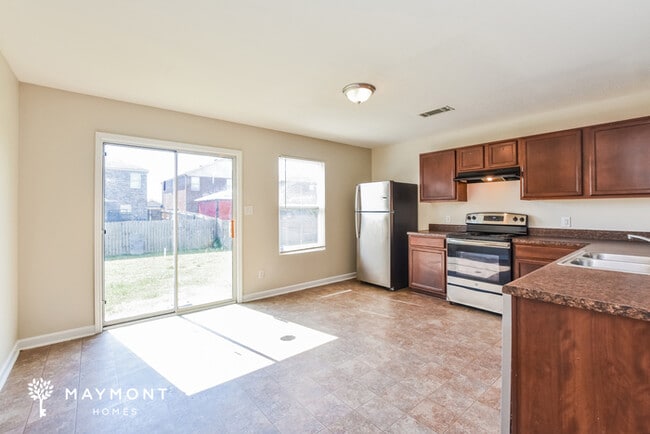 Photo - 122 David Barnes Dr