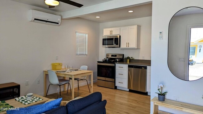 Photo - 1620 E Apache Blvd