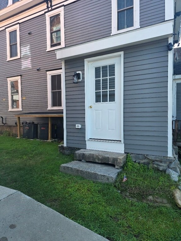 Photo - 258 Main St Unit 1