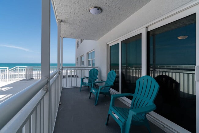205 Jimmy Buffett Mem Hwy Unit SI FL2-ID1044403P