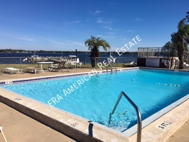 Photo - 726 Eglin Pkwy NE Unit 12A