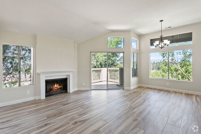 Building Photo - Beautiful End Unit Condo with Overlook of ...