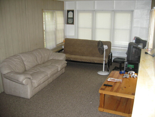 Photo - Available August 1st