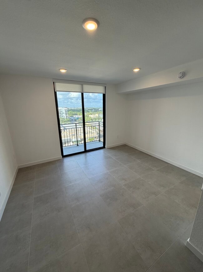 Photo - 2138 Taylor St Unit A3