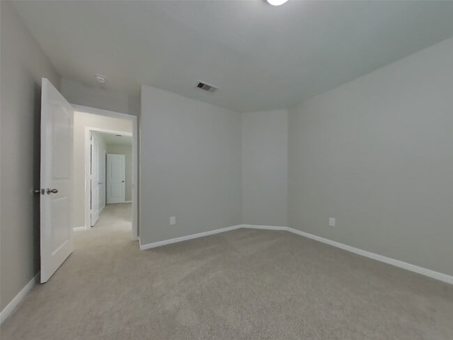 Building Photo - 441 Palomino Stand Dr