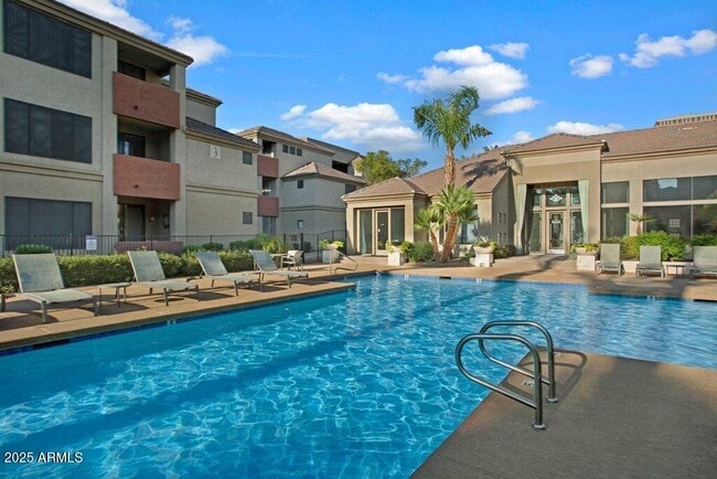 Building Photo - 3848 N 3rd Ave Unit 3008