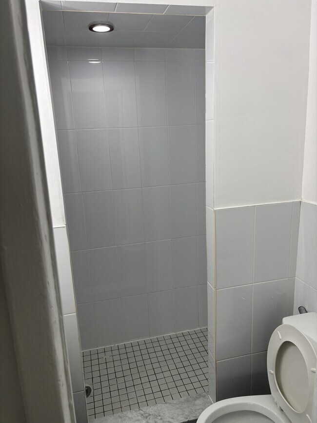 Photo - 124 Spencer Ave Unit 201