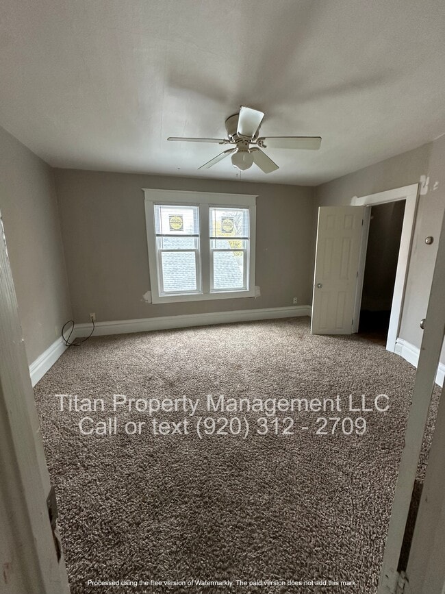 Photo - 19 E Murdock Ave