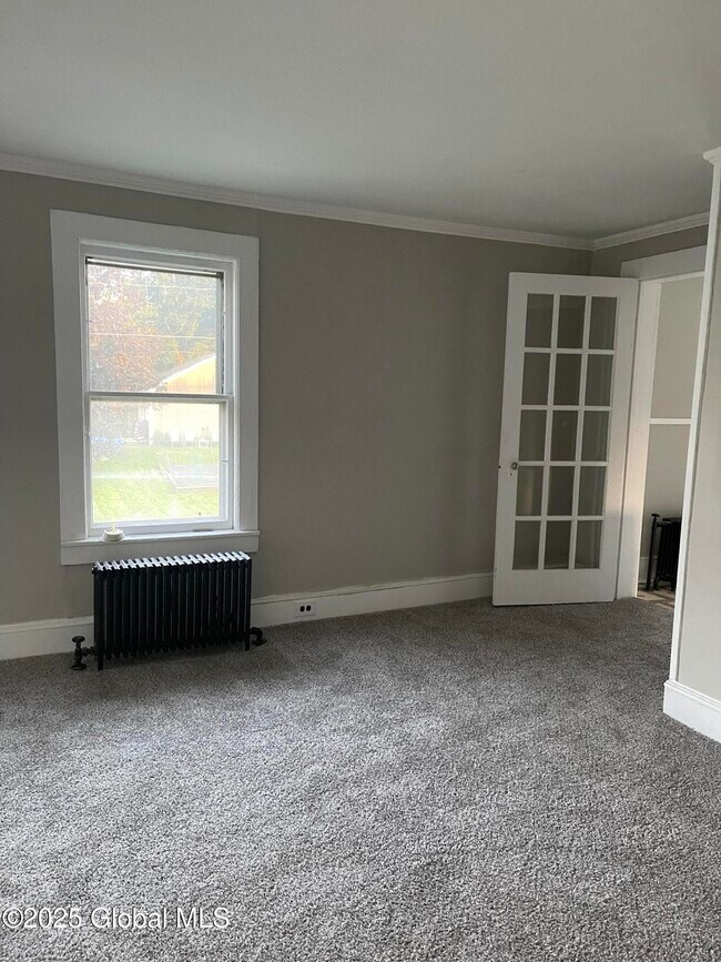 Photo - 42 Mechanic St