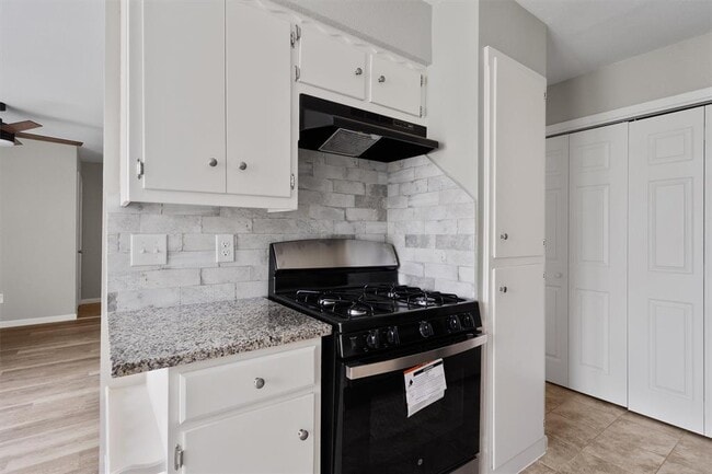 Photo - 701 Ramble Ln