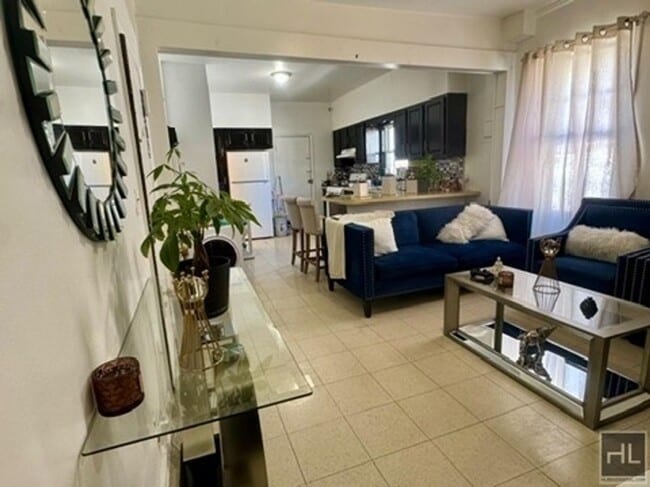 Building Photo - Amackassin Terrace, Yonkers Unit 1