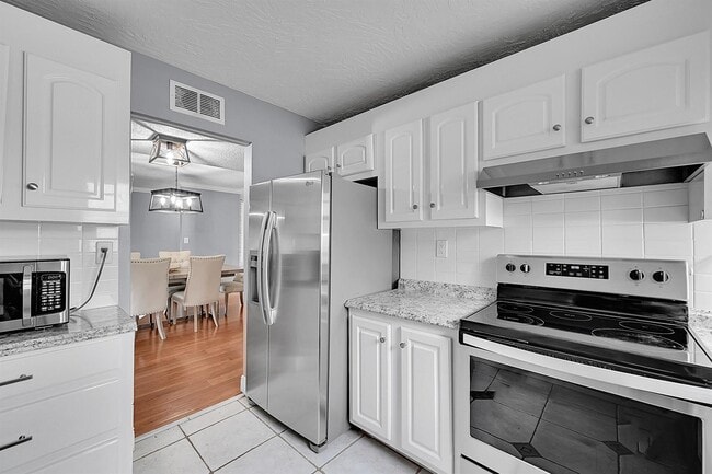 Photo - 3630 Citrus Trce Unit #4
