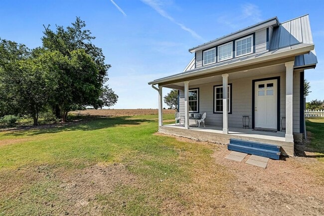 Building Photo - 600 Co Rd 412