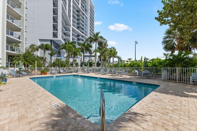 Heated Pool area - 1111 N Gulfstream Ave Unit One Watergate