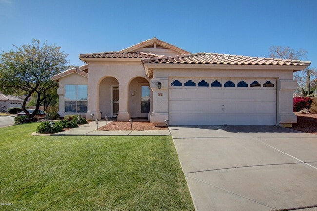 Photo - 15810 S 28th Pl