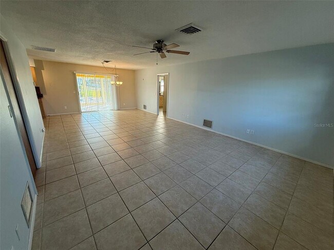 Photo - 1289 Coral Ln
