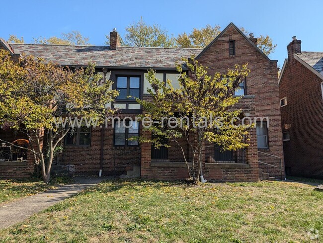 Building Photo - 1692-1698 Wyantdotte Rd Unit 1694 Wyandotte Rd Rental