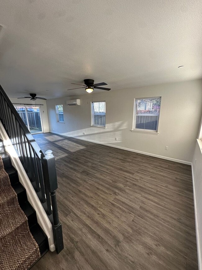 Photo - Spacious newer build! Close to downtown amenities and Enloe hospital!