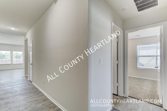 Photo - 3425 Molly Dr