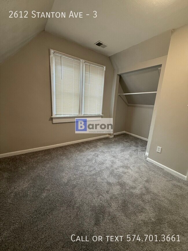 Photo - 2612 Stanton Ave Unidad 3