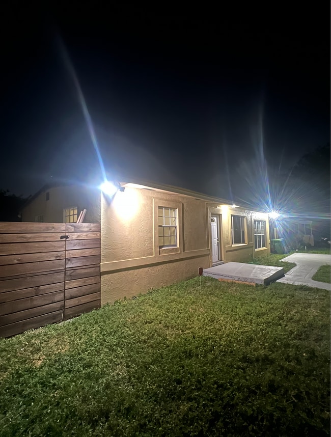 Photo - 1316 NW 12th St