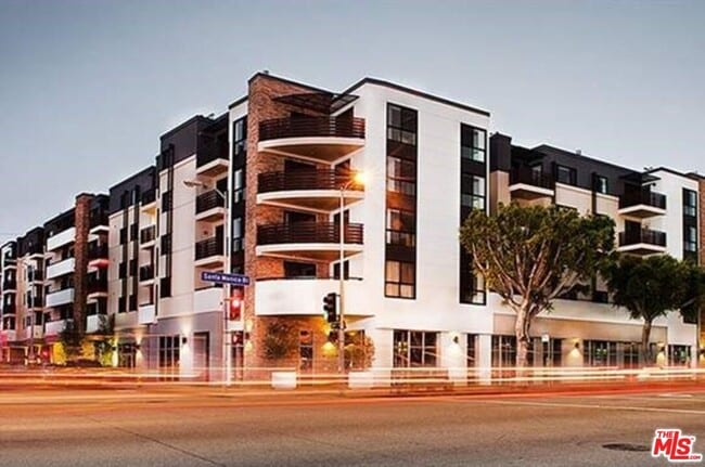 Building Photo - 1518 Federal Unit ph16 Rental