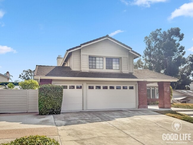 Building Photo - Stunning 3B/2.5BA Home in Scripps Ranch fo...