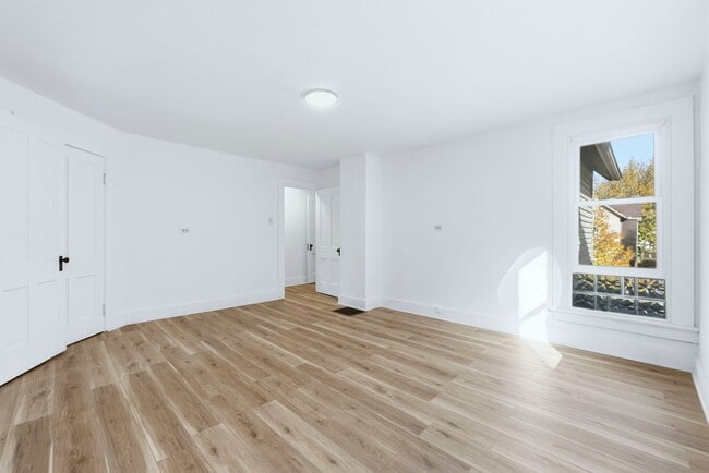 Photo - Newly Updated 3-Bedroom Home with Modern U...