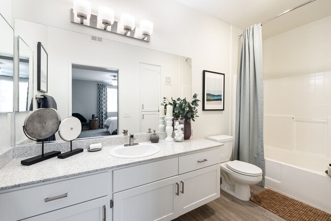 Mission Grove Park apartments — community photo