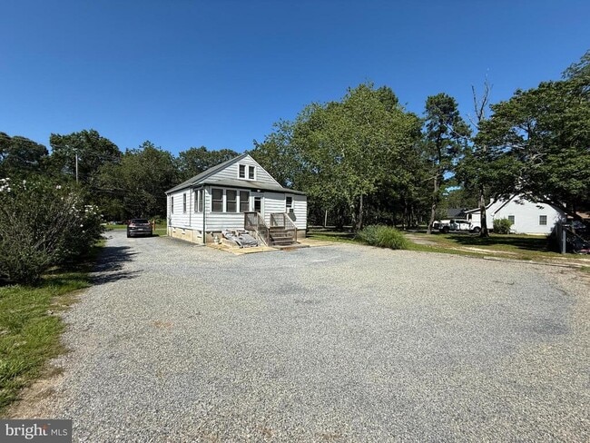 Photo - 155 Wells Mills Rd