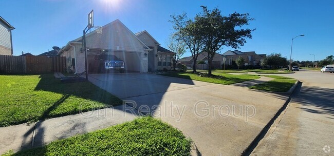 Building Photo - 22531 Windbourne Dr Rental