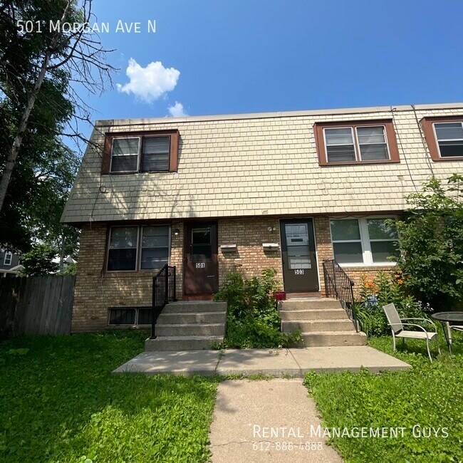 Photo - 501 N Morgan Ave Townhome