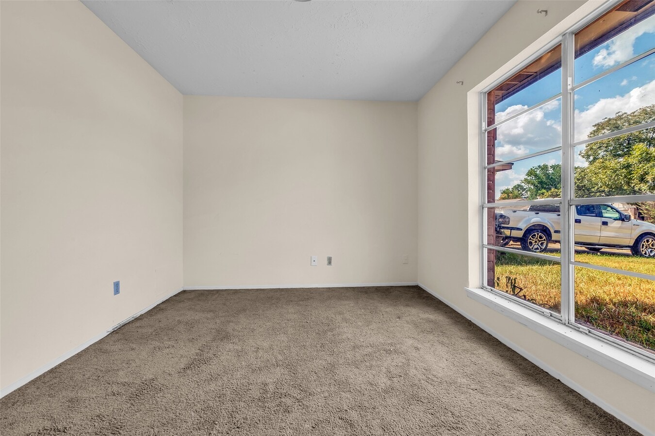 Photo - 4830 Hickorygate Dr