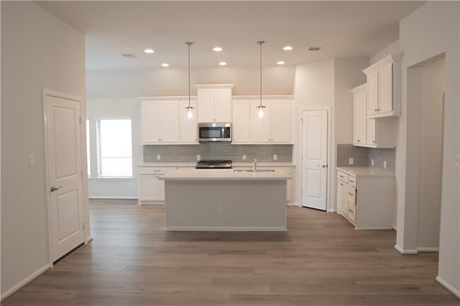 Photo - 916 Azul Lagoon Dr