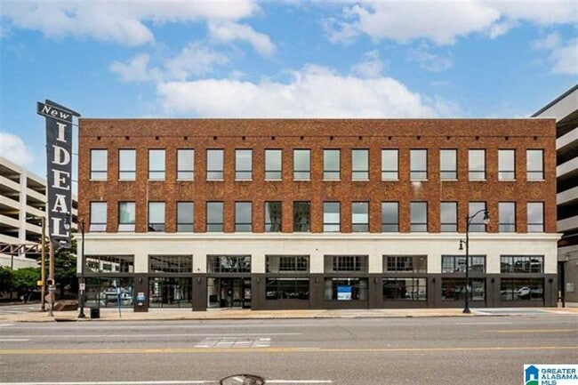 Building Photo - 1801 2nd Ave N