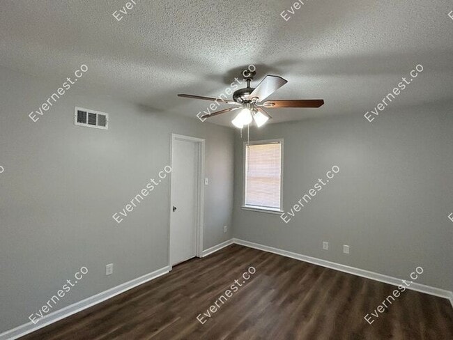 Photo - 6787 Pleasant Hill Rd House