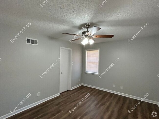 Building Photo - 6787 Pleasant Hill Rd Rental
