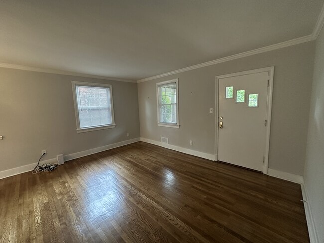 Photo - 5004 Patterson Ave