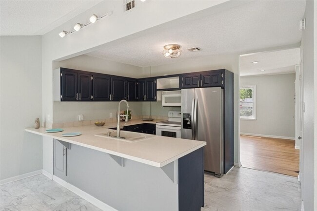 Photo - 1417 S Quebec Ave