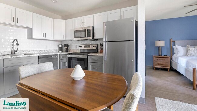 Photo - 2305 Aaron St Unit 320