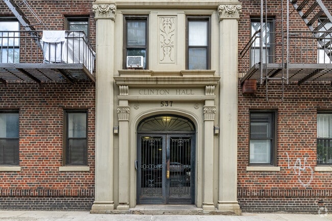 537 CLINTON AVE