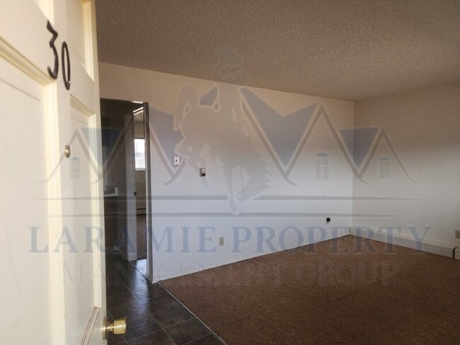 Photo - 706 Downey St Unit 30