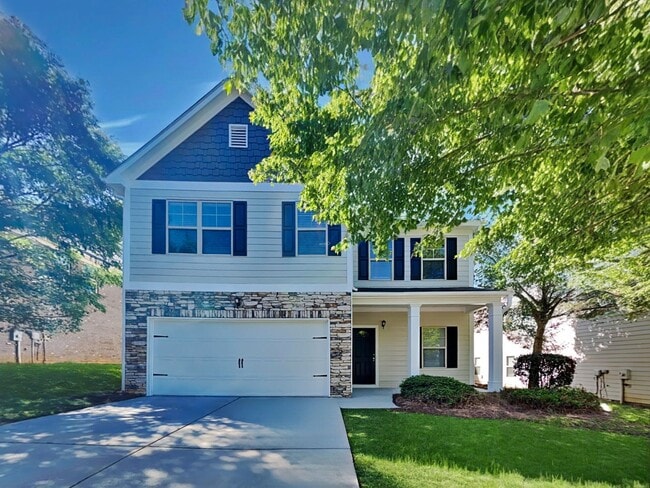 Building Photo - 2444 Beal St