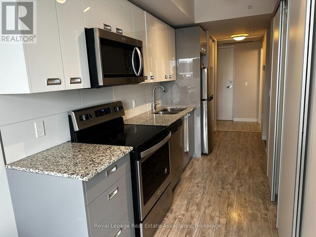 Photo - 257 Hemlock St Unité 504