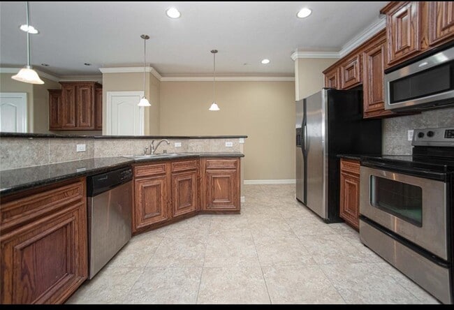 Building Photo - 7037 Kingston Cove Ln Unit 217 Rental
