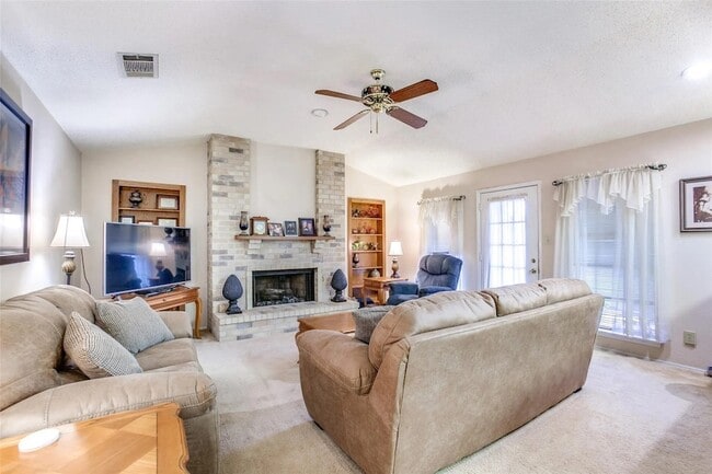 Photo - 9442 Willard St