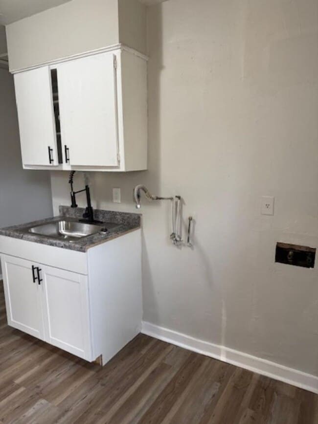 Photo - Newly Renovated House on a quiet Street