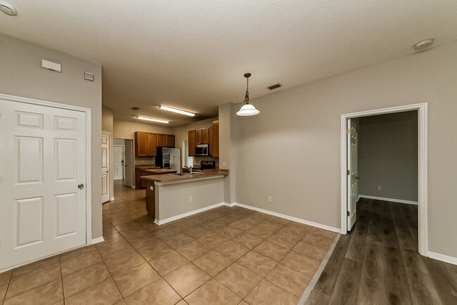 Photo - 9011 40th Ct E