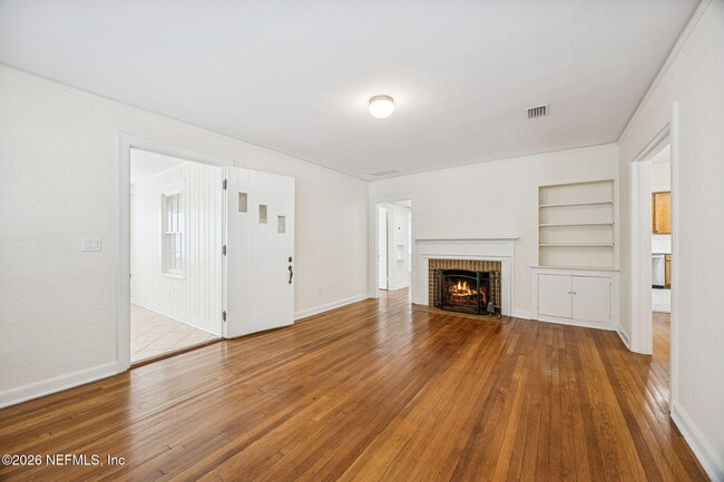 Photo - 1406 San Mateo Ave