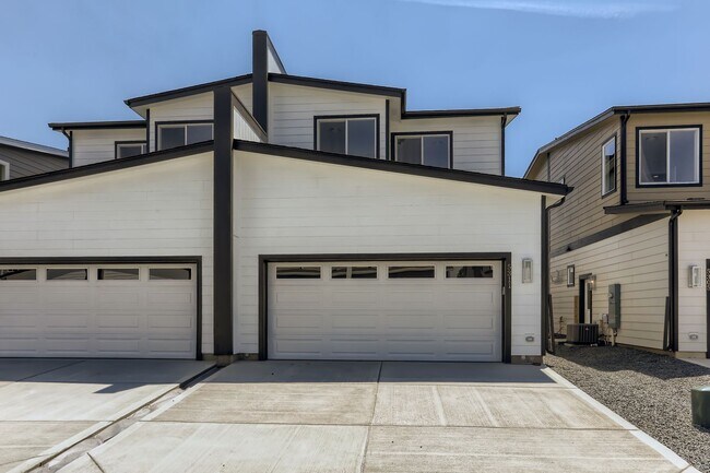 Photo - Stunning 3 Bed 2 1/2 Bath Home